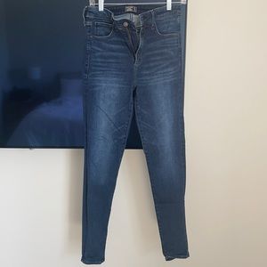Abercrombie and Fitch dark skinny jeans